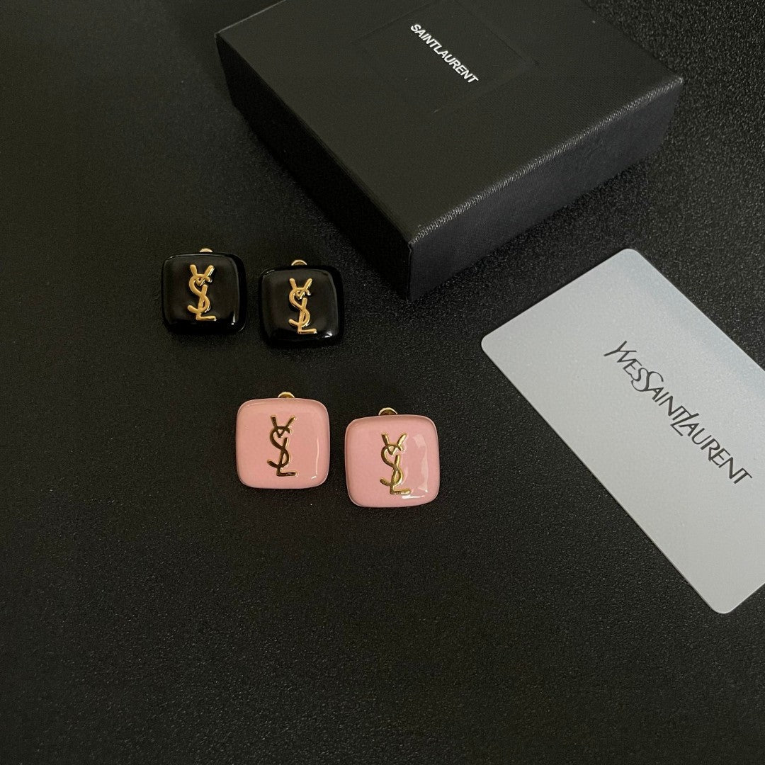 Letter Emblem Stud Earrings in Polished Metal-Tone – Square Detail side detail