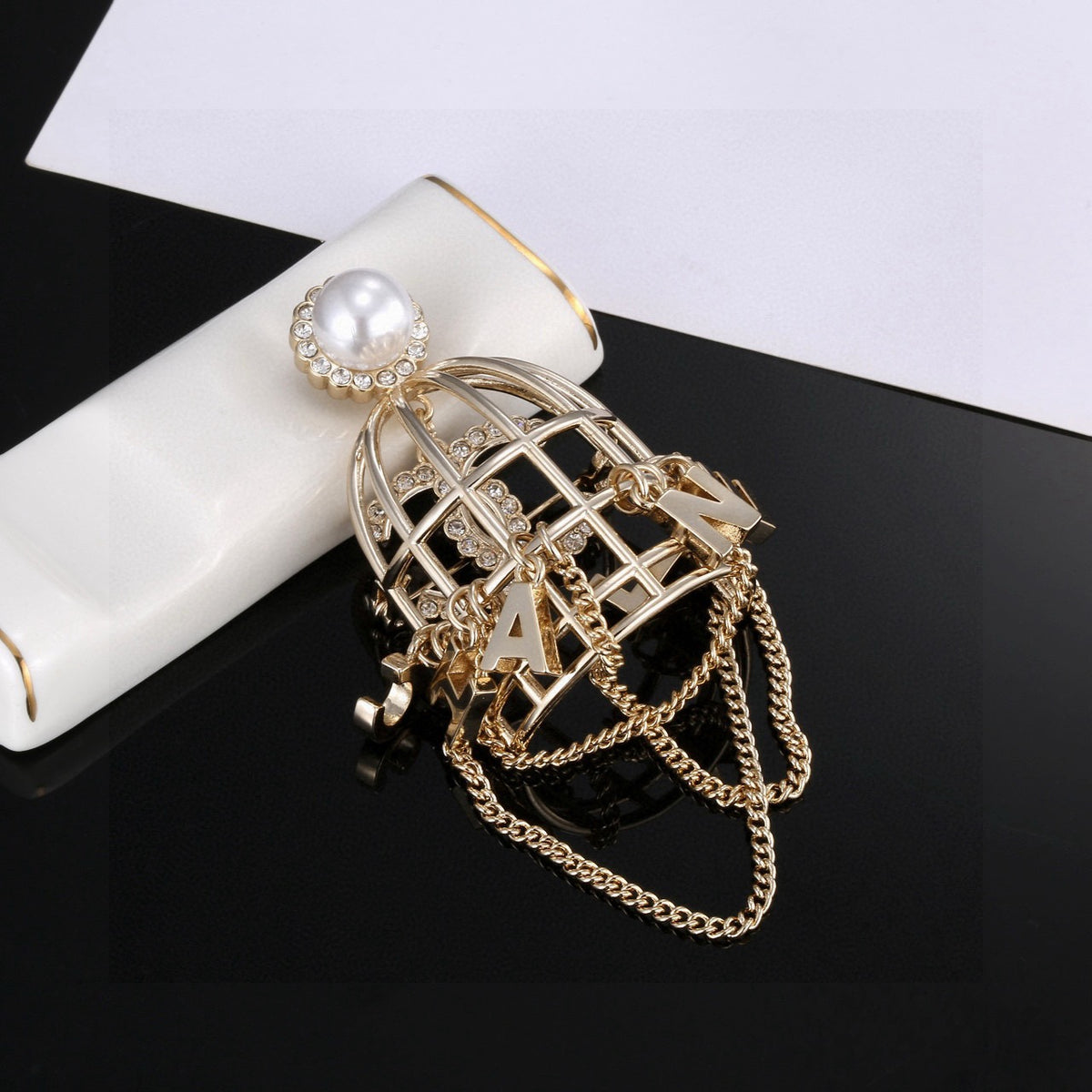 Double-C Emblem Brooch in Polished Metal-Tone – Design 022 main product view