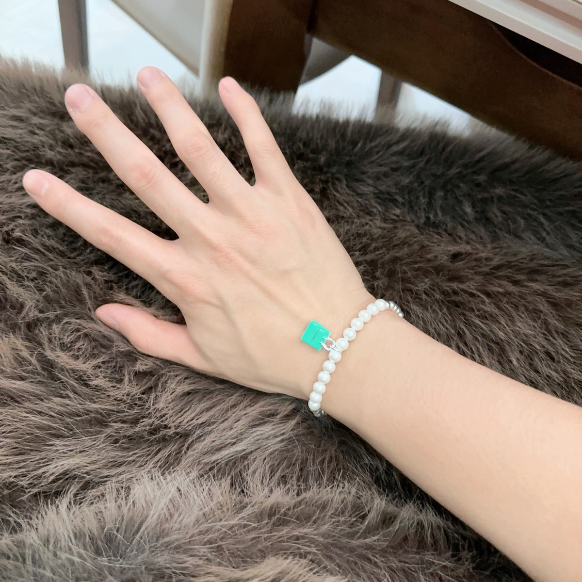 Signature Motif Bracelet in Silver-Tone – Vintage Detail – Design 69 detail view