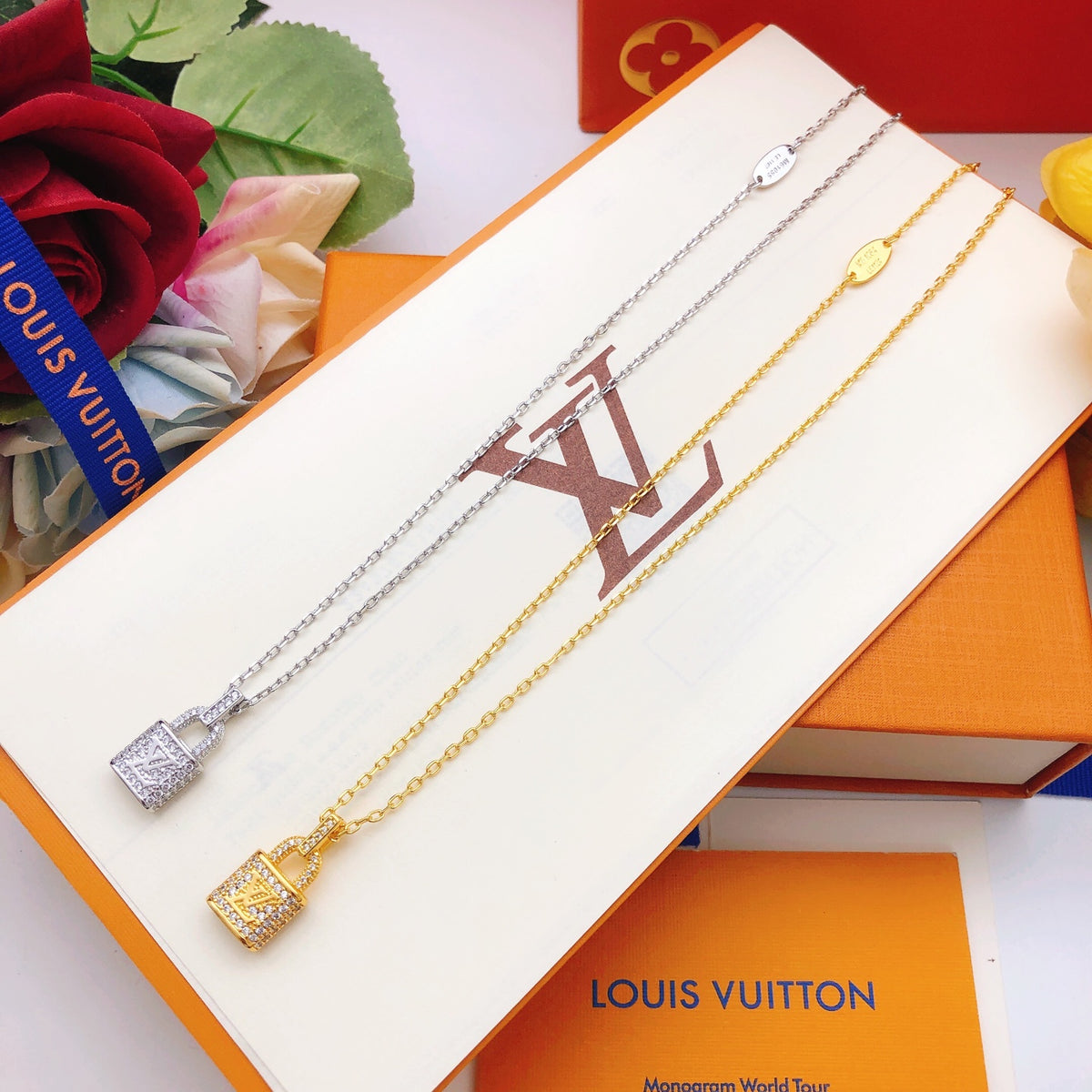 Lock Pendant Necklace in Gold-Tone – Design 010 close-up detail