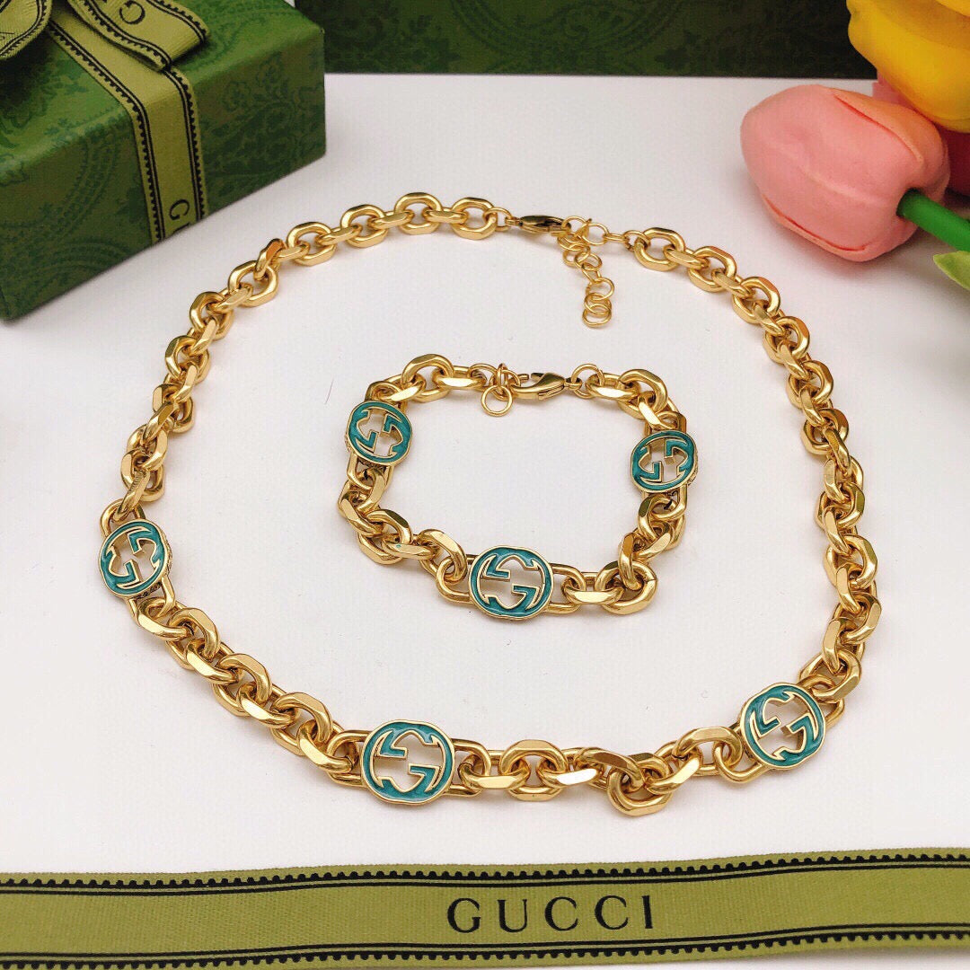 Double-G Emblem Bracelet in Polished Metal-Tone – Design 014 main product view