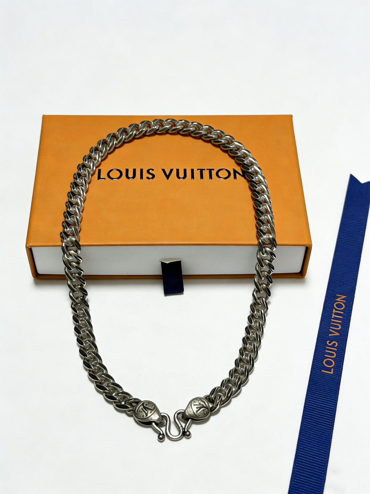 Chain Pendant Necklace in Silver-Tone – Design 035 styled product view