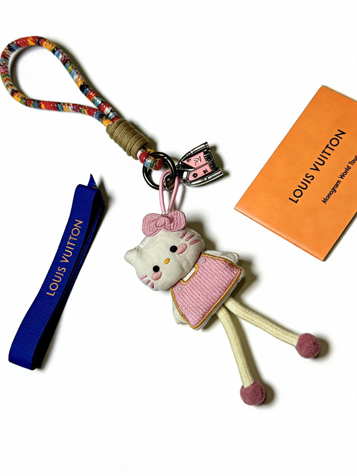 Bag Motif Keychain – Bag Detail – Design 100 front product view