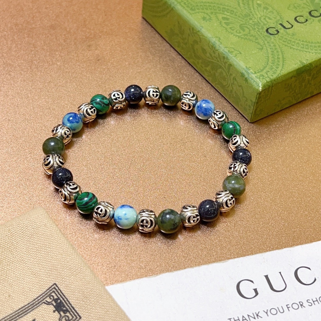 Double-G Emblem Beaded Bracelet in Polished Metal-Tone – Agate Detail – Design 026 detail view
