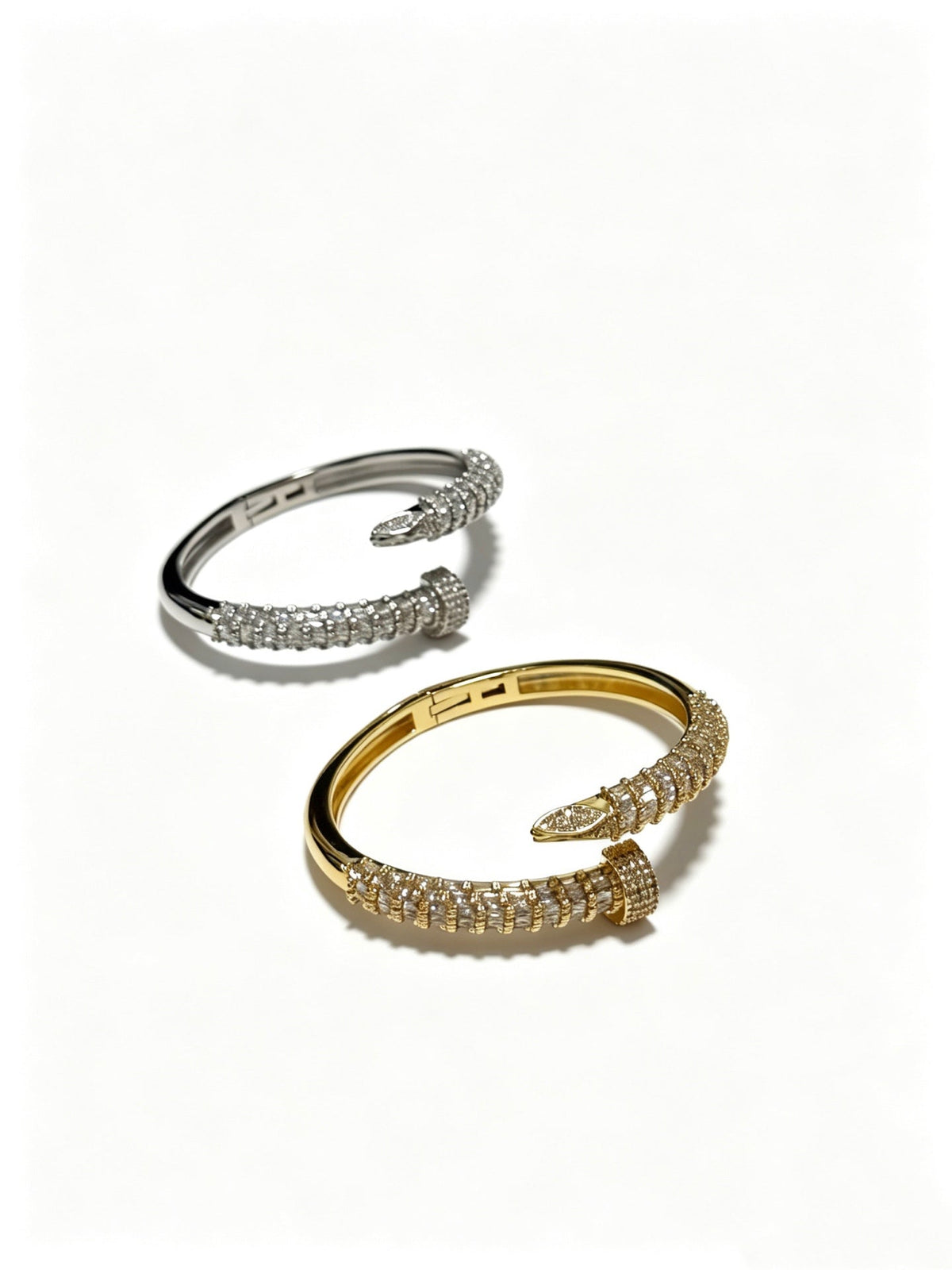 Martin Graham bracelet in polished metal-tone – side detail
