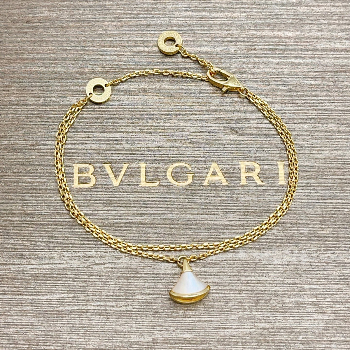Martin Graham bracelet in polished metal-tone – main product view