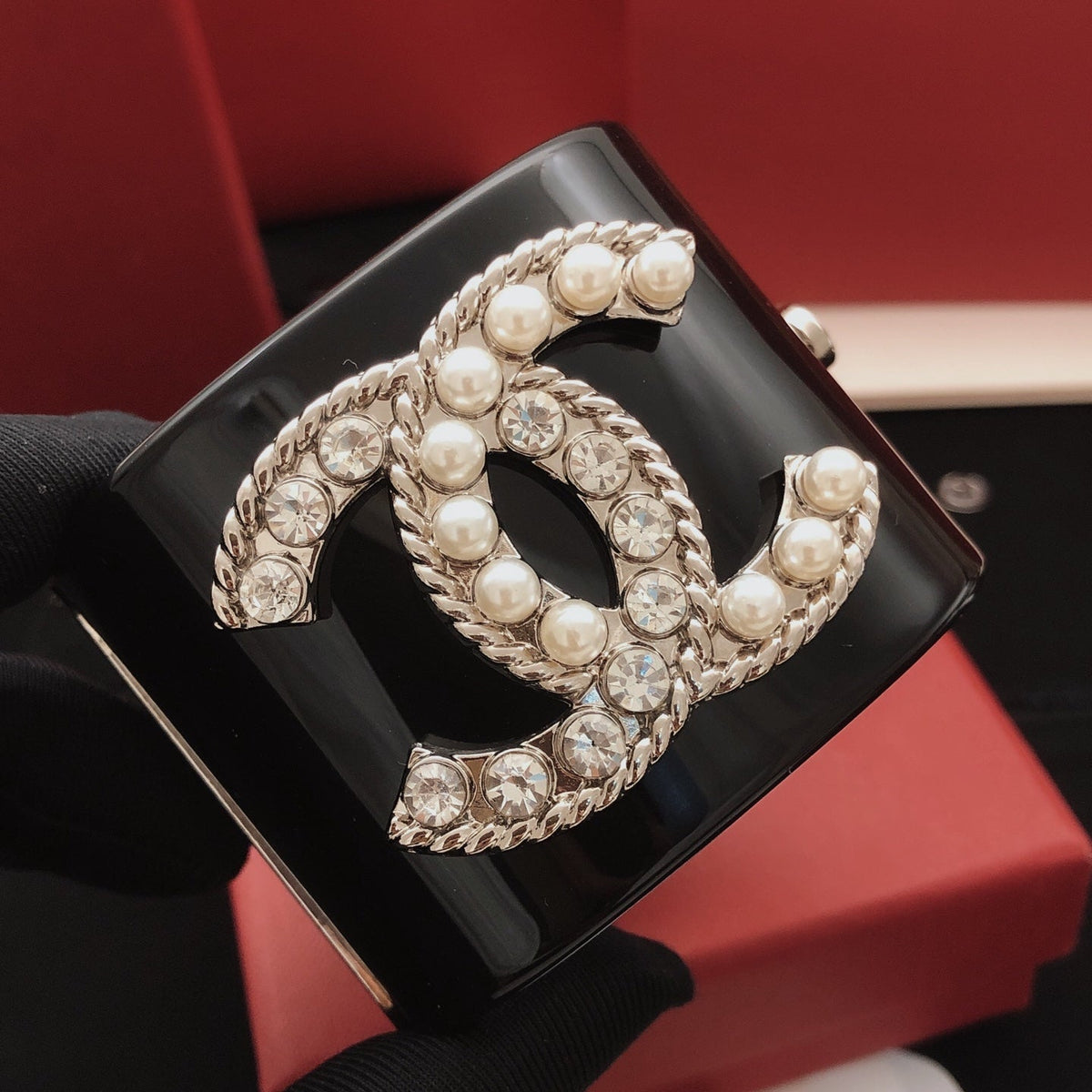 Martin Graham bangle in polished metal-tone – main product view