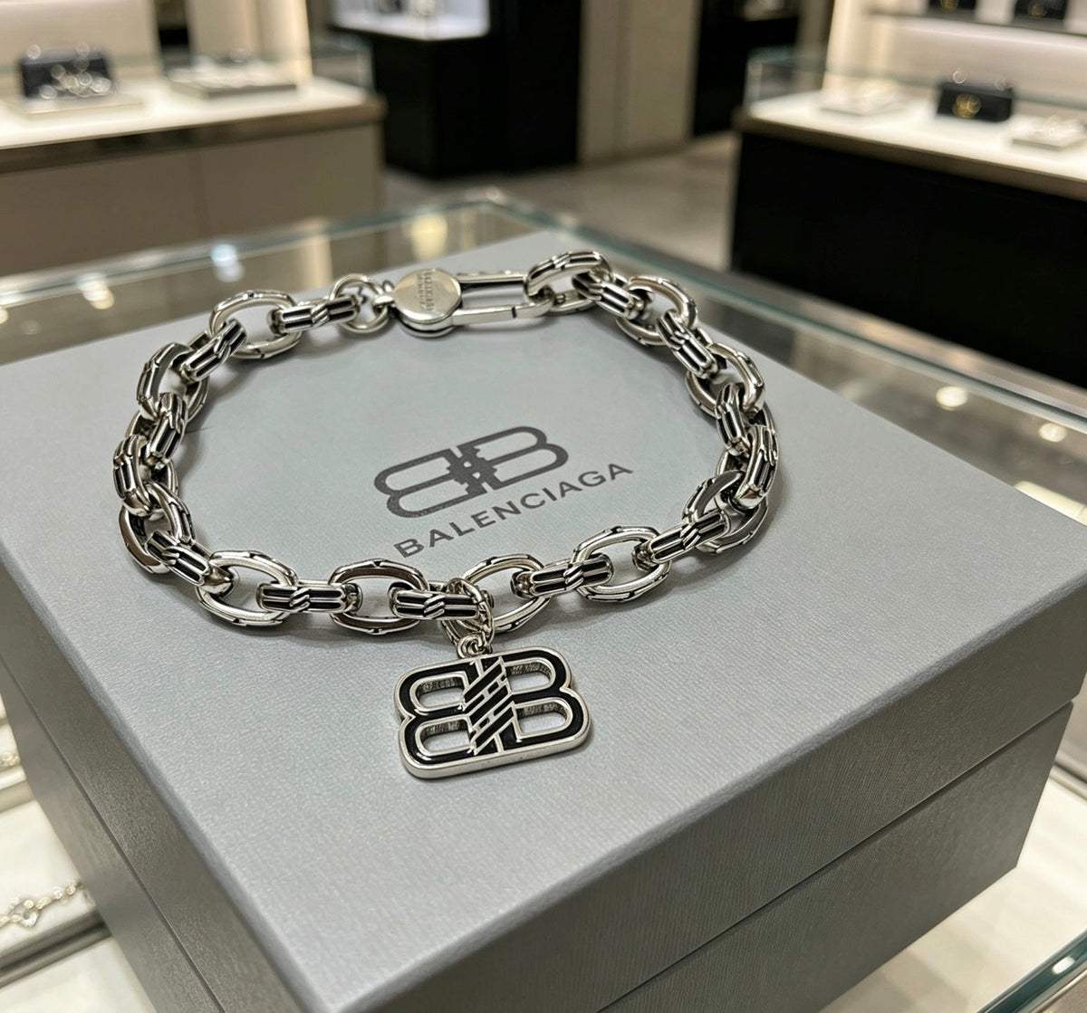Martin Graham bracelet in polished metal-tone – main product view