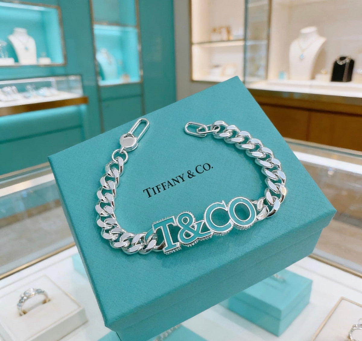 Martin Graham bracelet in polished metal-tone – main product view