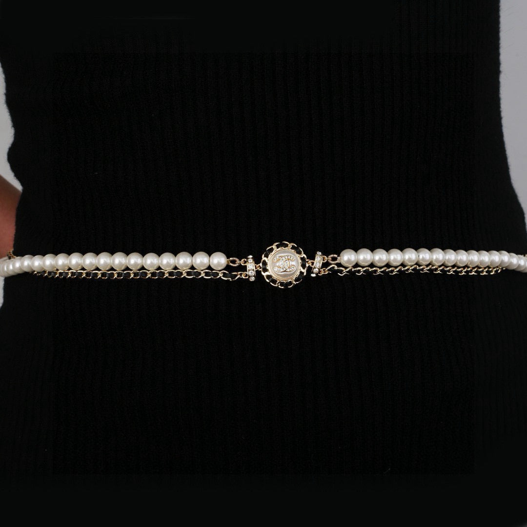 Martin Graham jewelry accessory in polished metal-tone – main product view