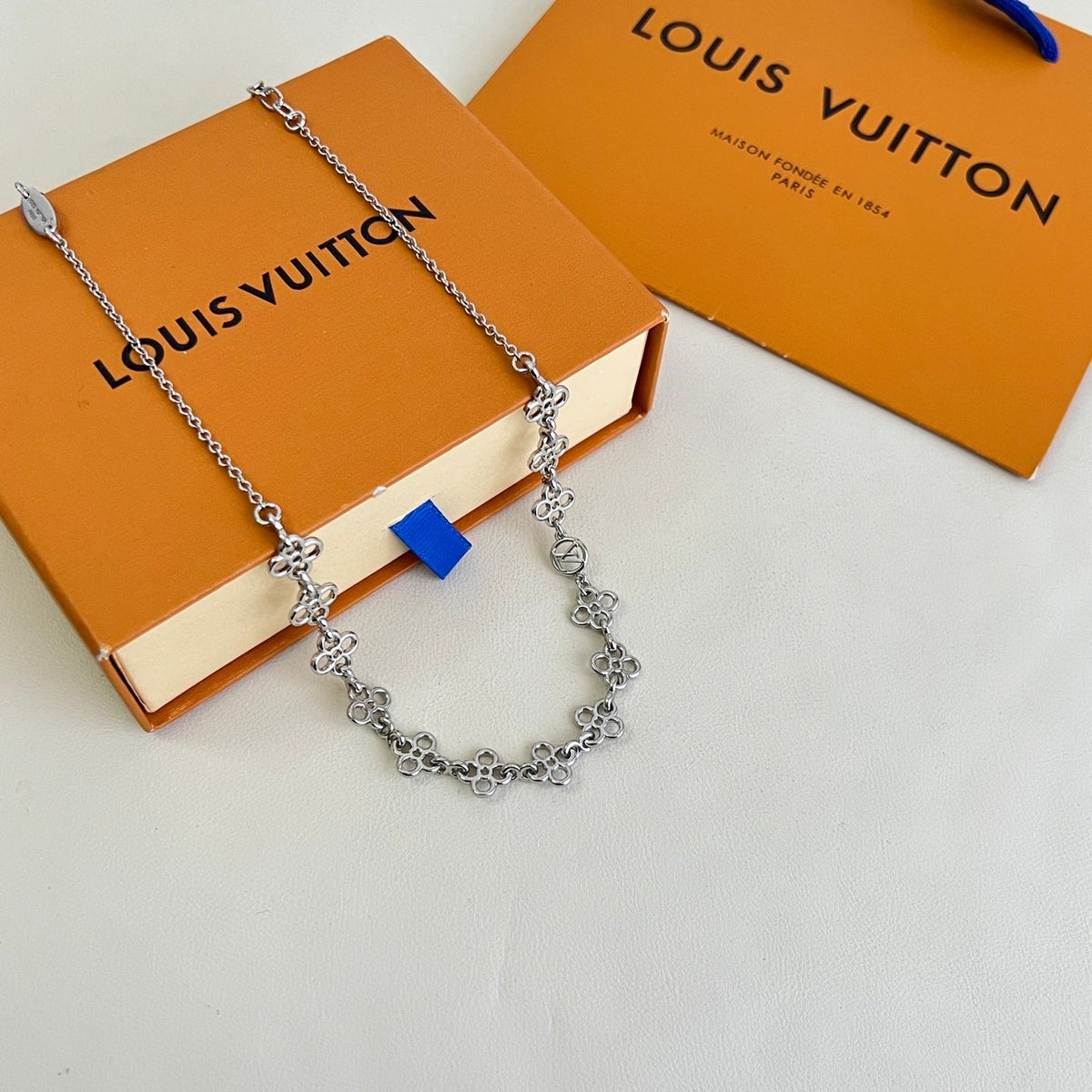 Martin Graham pendant necklace in polished metal-tone – main product view