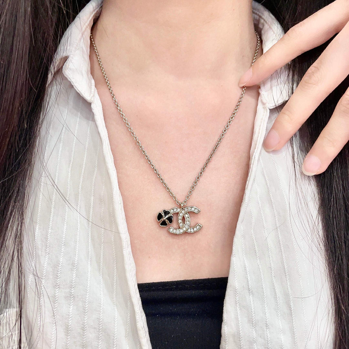 Martin Graham pendant necklace in polished metal-tone – main product view