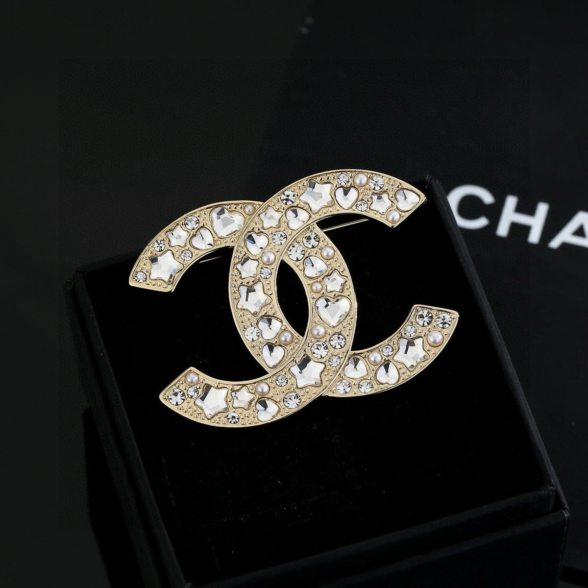 Martin Graham brooch in polished metal-tone – main product view