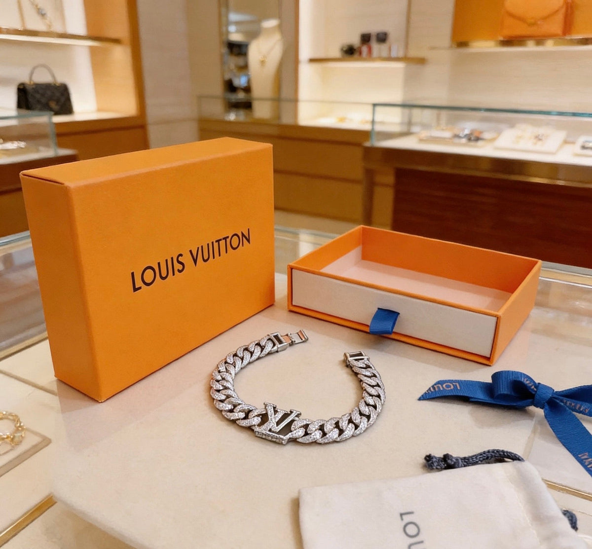 Martin Graham bracelet in polished metal-tone – main product view