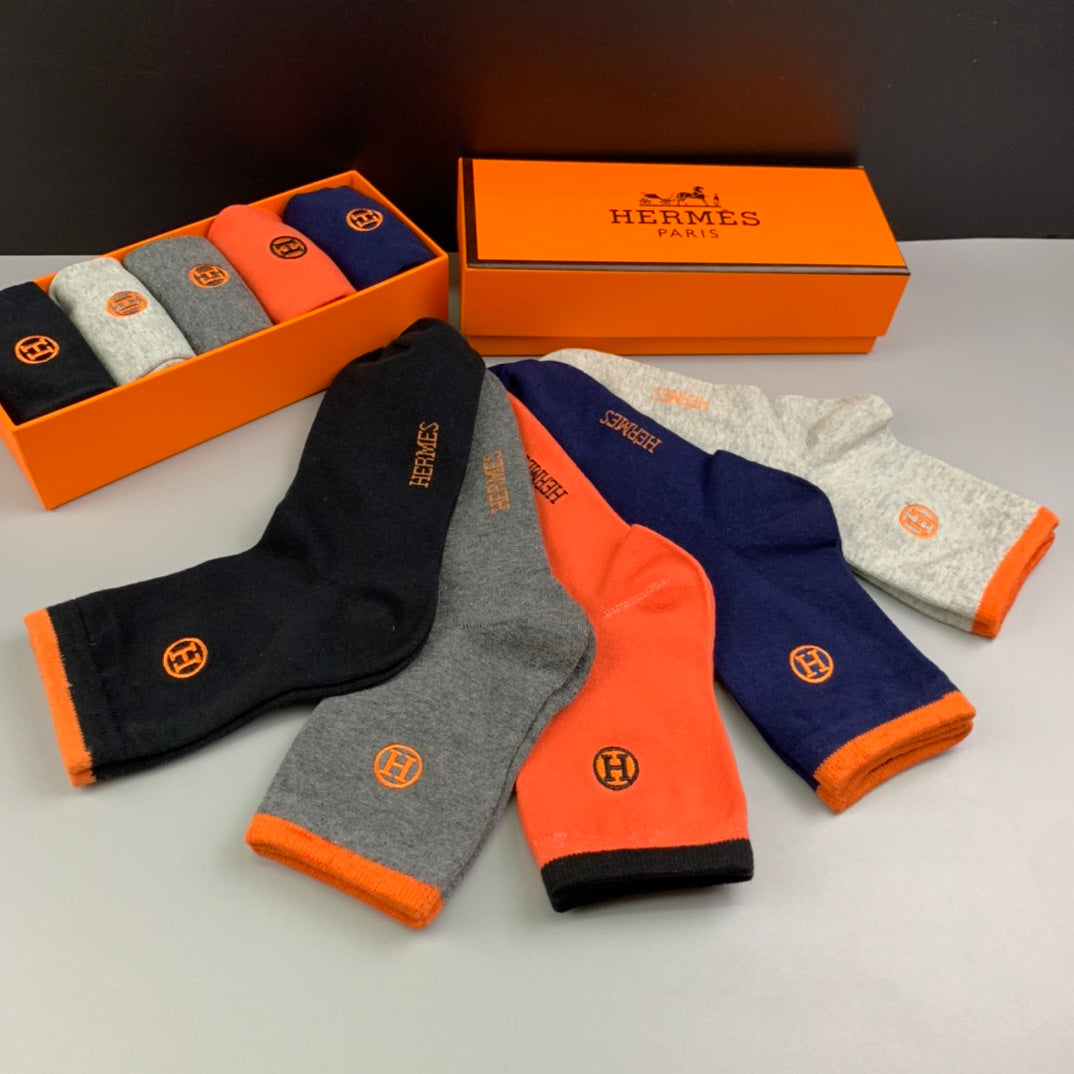 Hermes Cotton Understated Emblem Crew Socks - 5-Pair Set