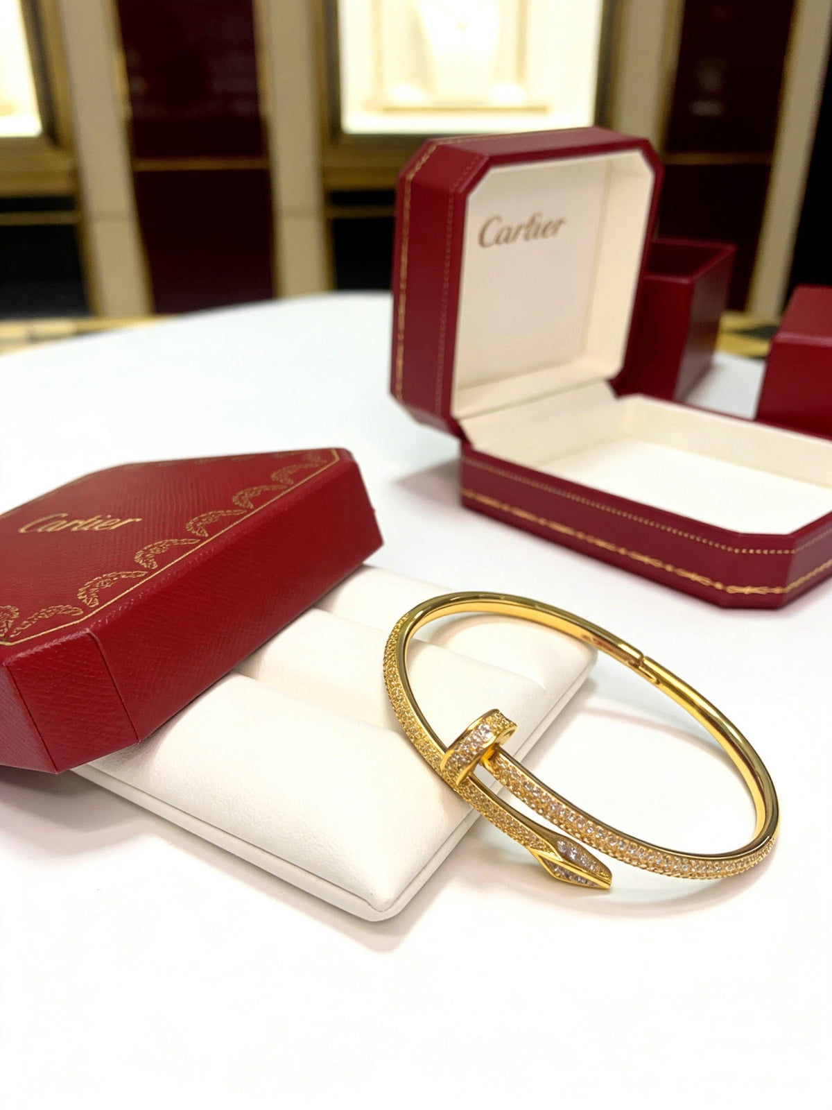 Martin Graham bracelet in polished metal-tone – front view