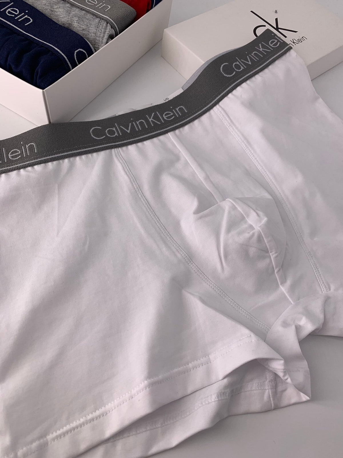 Calvin Klein Cotton Solid Panels And Visible Emblem Details Men's Boxer Briefs - 3-Piece Box