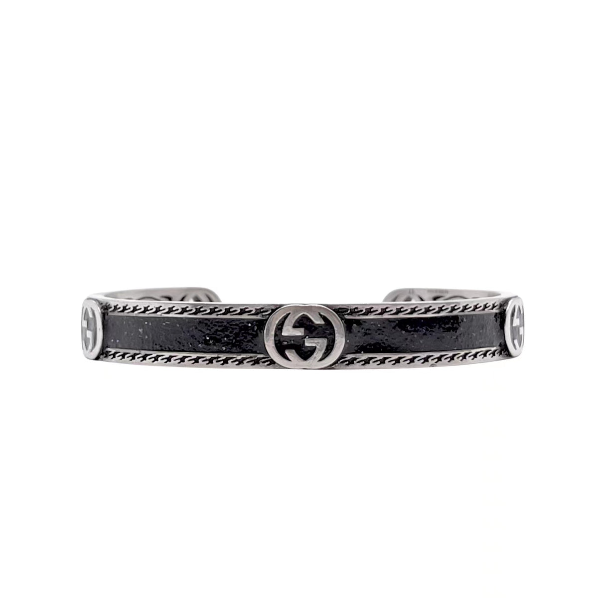 Double-G Emblem Bangle in Polished Metal-Tone – Vintage Detail main product view