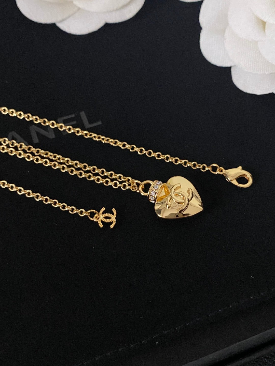 Letter Pendant Necklace in Polished Metal-Tone – Design 009 front product view