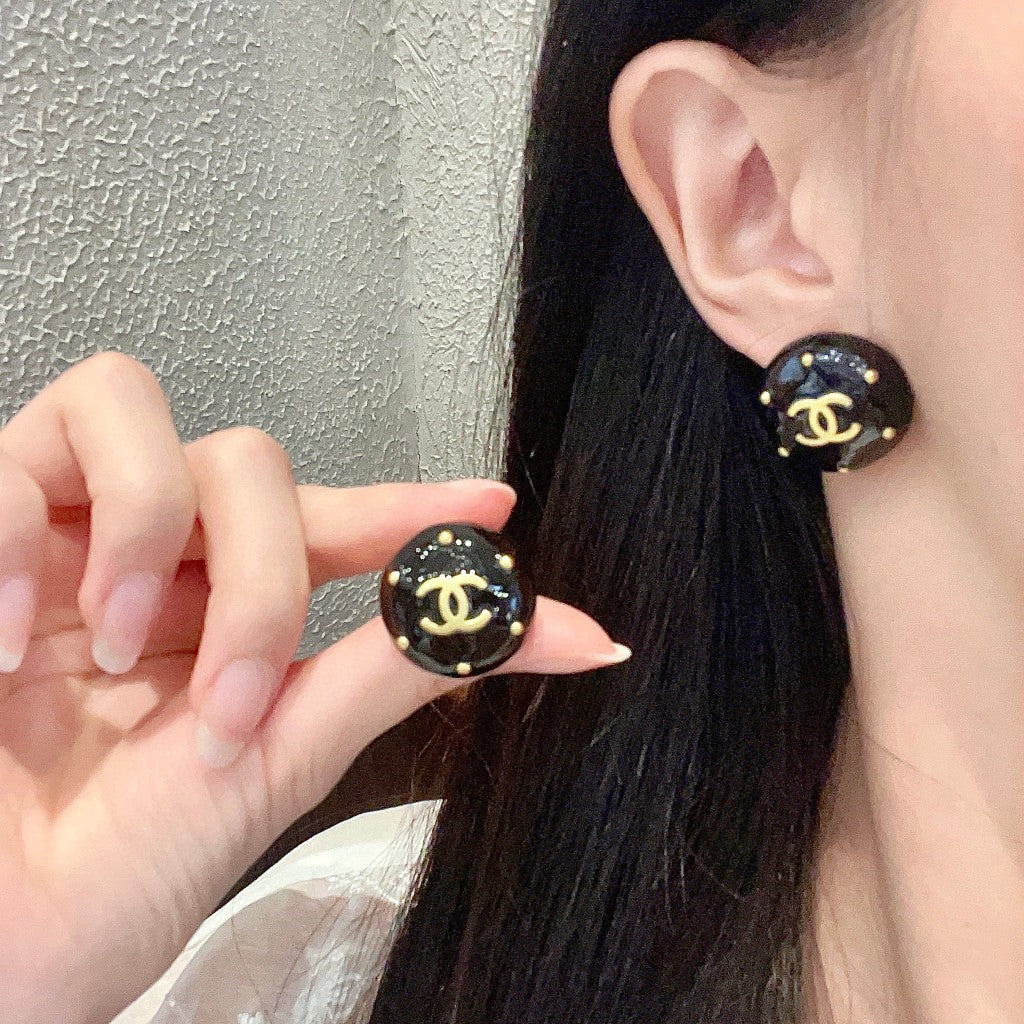 Double-C Emblem Stud Earrings in Polished Metal-Tone – Design 402 main product view