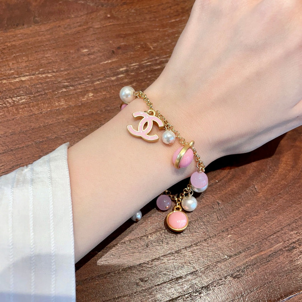 Signature Emblem Bracelet in Polished Metal-Tone – Design 038 main product view
