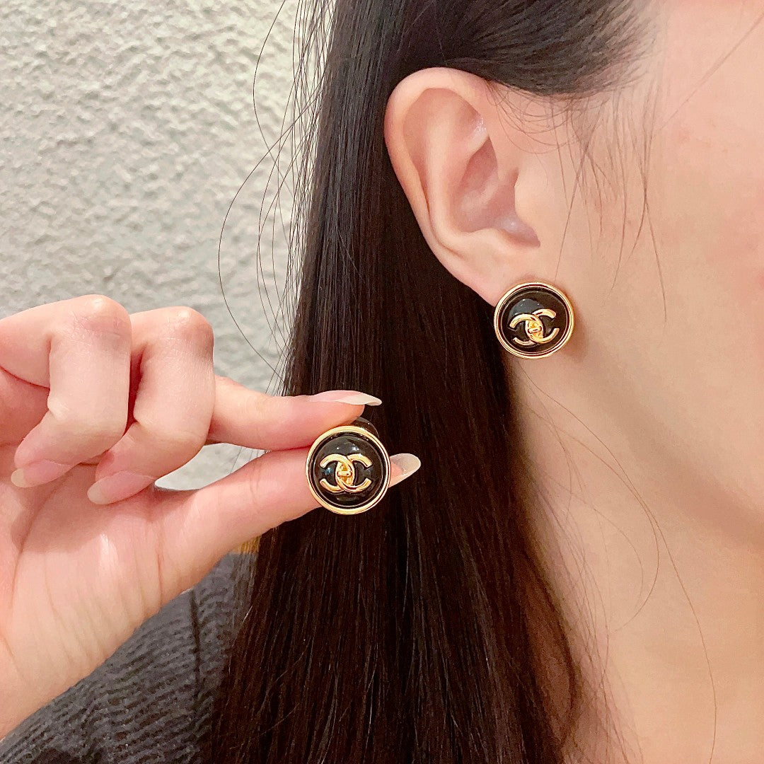 Double-C Emblem Stud Earrings in Polished Metal-Tone – Design 378 main product view