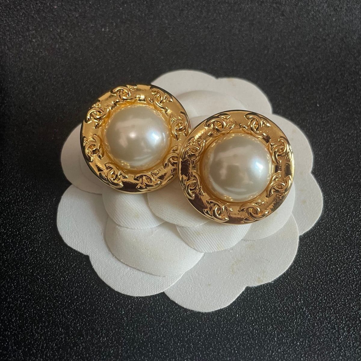 Double-C Emblem Pearl-Detail Stud Earrings – Pearl Detail – Design 025 front product view