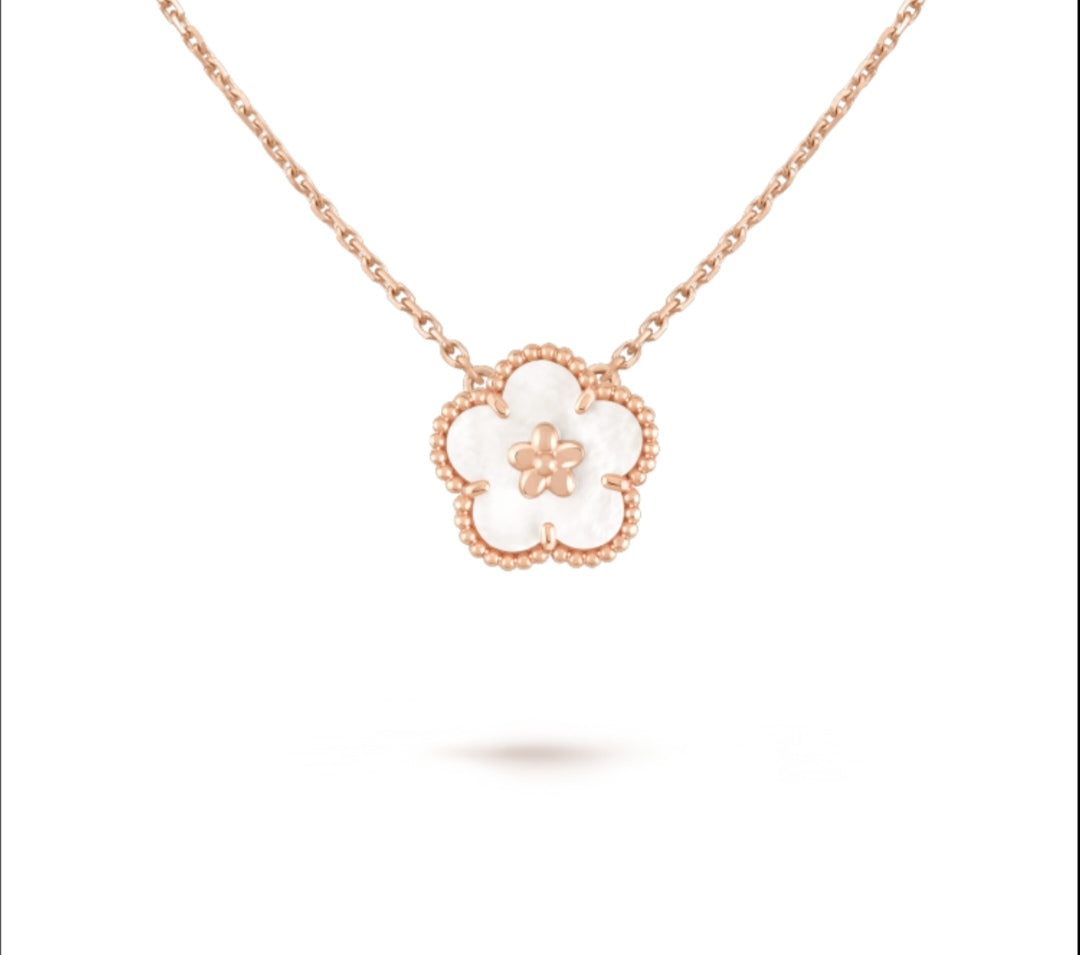 Van Cleef & Arpels Ladybug Pendant Necklace in Gold-Tone main product view