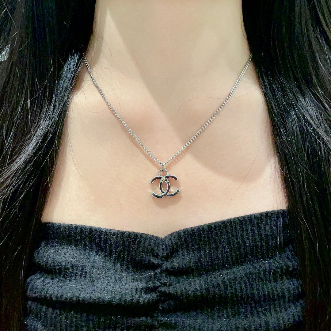 Double-C Emblem Pendant Necklace in Polished Metal-Tone – Design 071 detail view