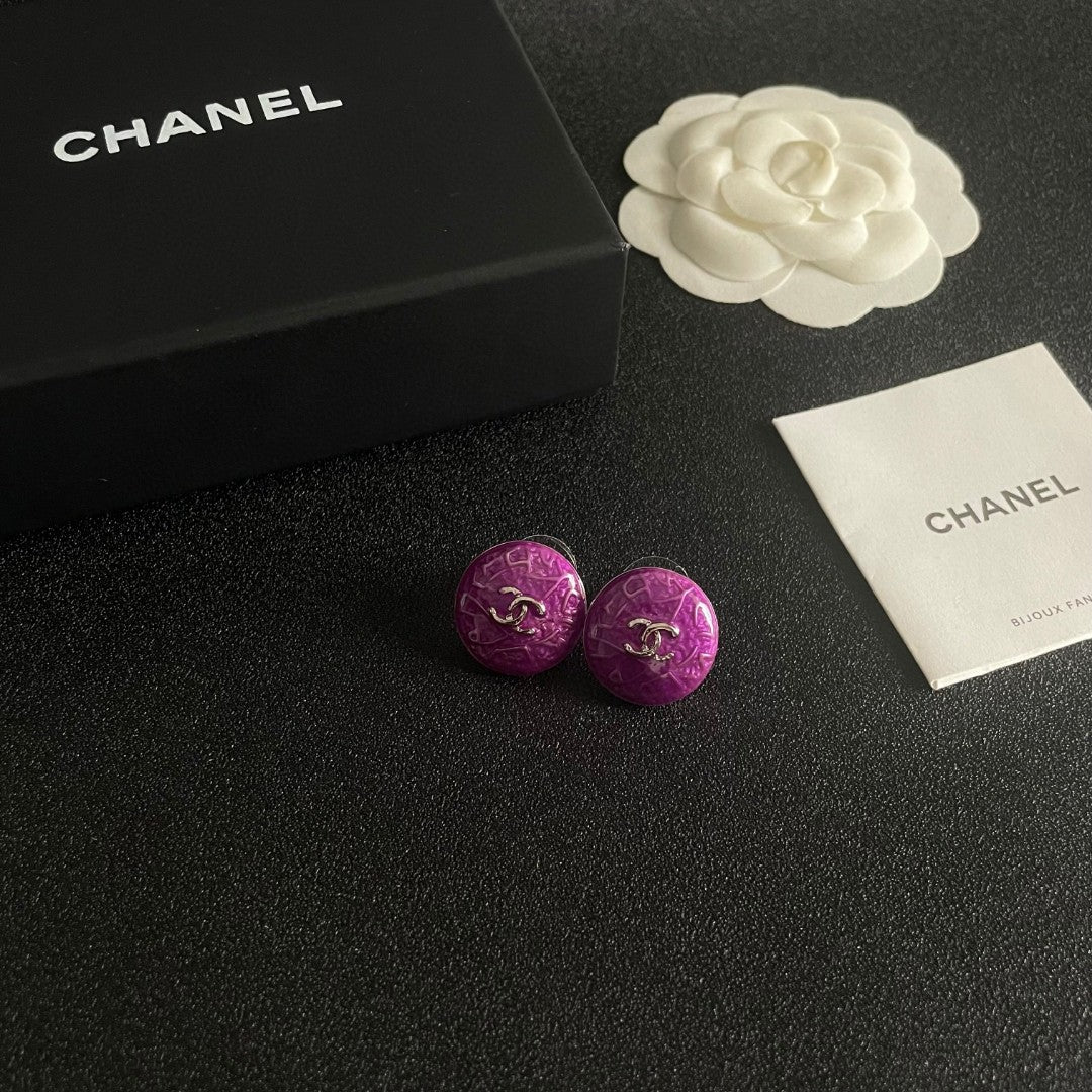 Double-C Emblem Stud Earrings in Polished Metal-Tone – Design 361 styled product view