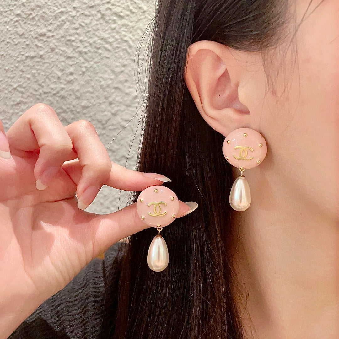 Double-C Emblem Pearl-Detail Statement Earrings – Pearl Detail – Design 027 main product view