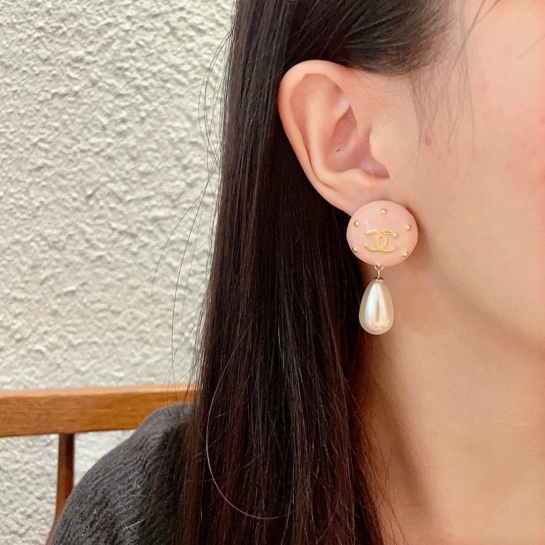 Double-C Emblem Pearl-Detail Statement Earrings – Pearl Detail – Design 027 detail view