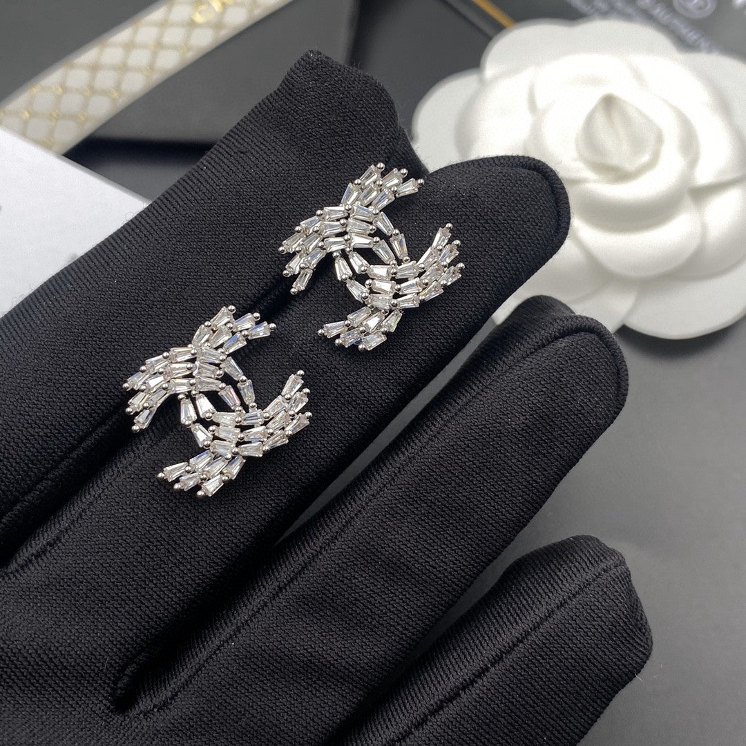 Letter Crystal-Accent Stud Earrings – Red Detail side detail