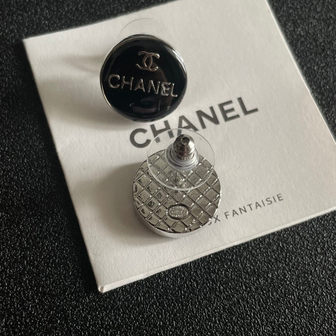 Double-C Emblem Stud Earrings in Polished Metal-Tone – Design 347 main product view