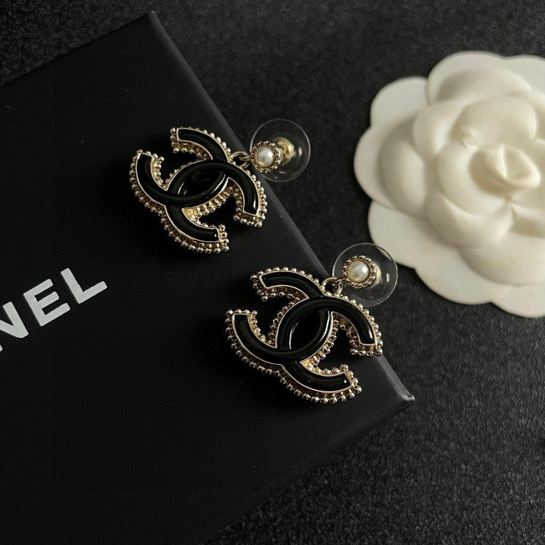 Double-C Emblem Pearl-Detail Statement Earrings – Pearl Detail – Design 022 detail view
