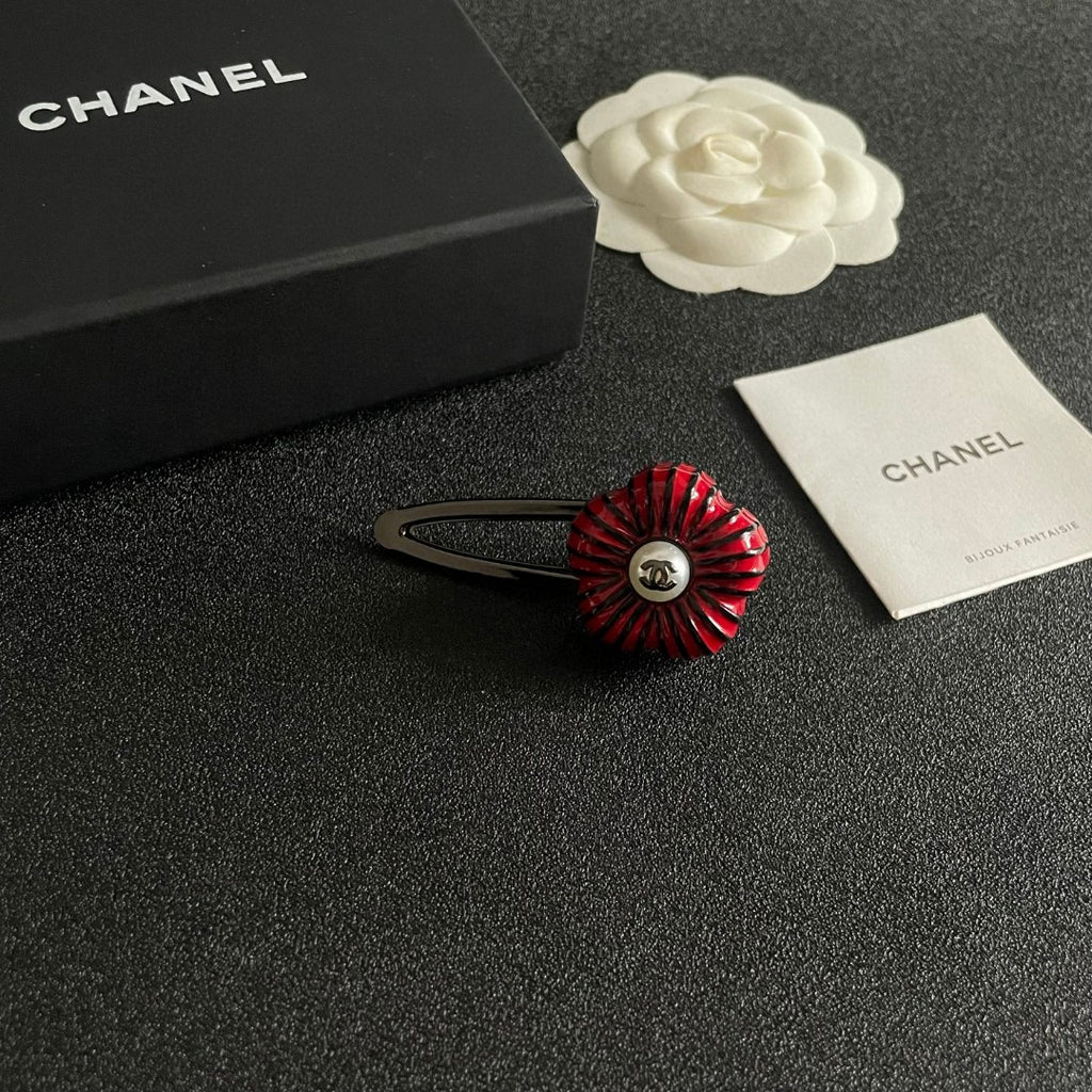 Camellia Hair Clip – Camellia Detail – Design 004 styled product view