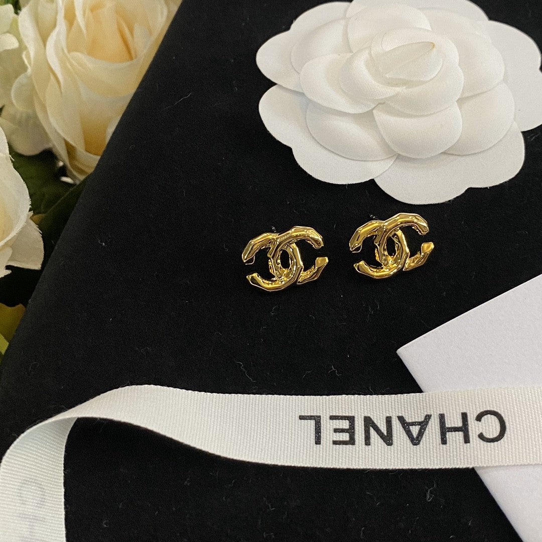 Letter Stud Earrings in Polished Metal-Tone – Design 015 detail view