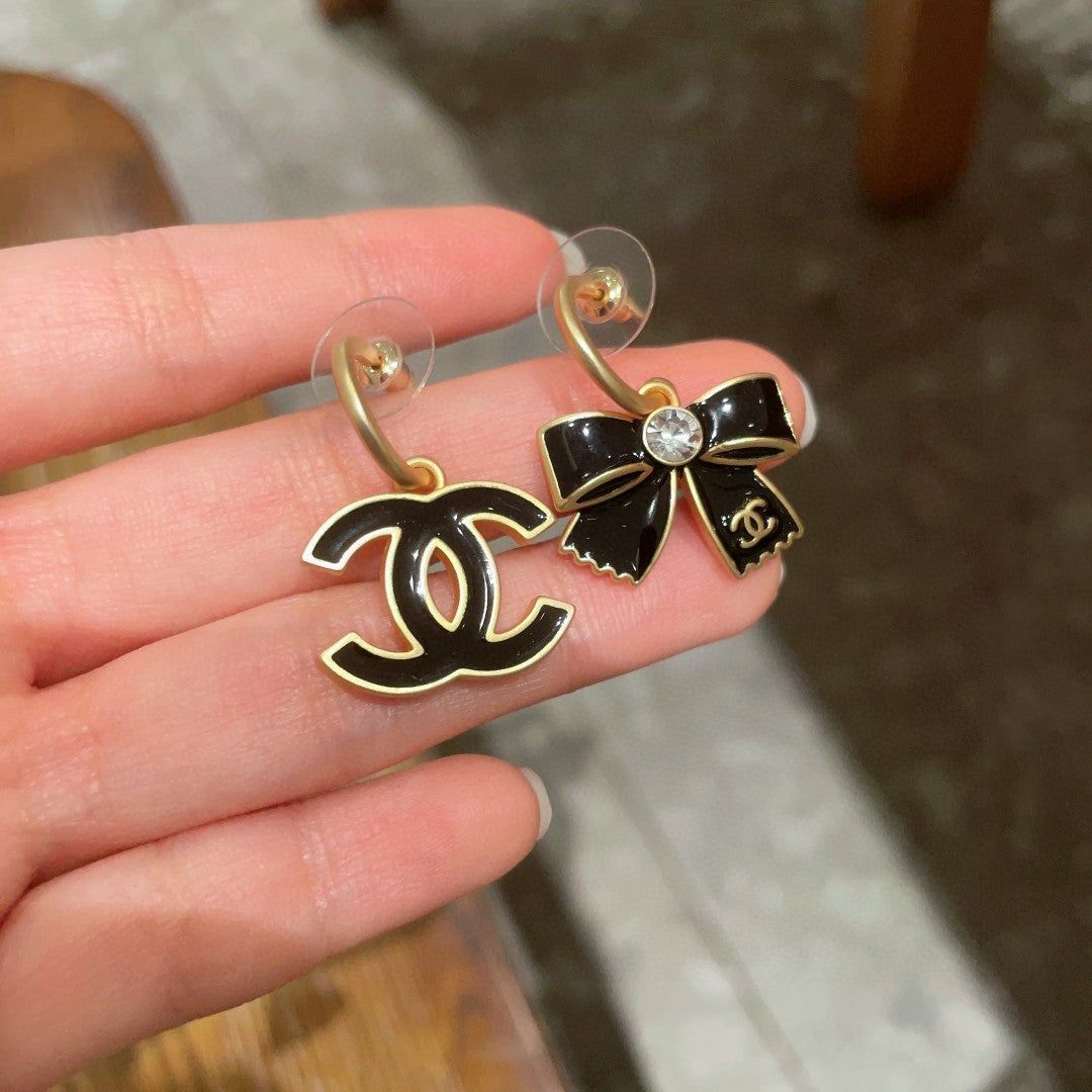 Double-C Emblem Statement Earrings in Polished Metal-Tone – Design 033 close-up detail