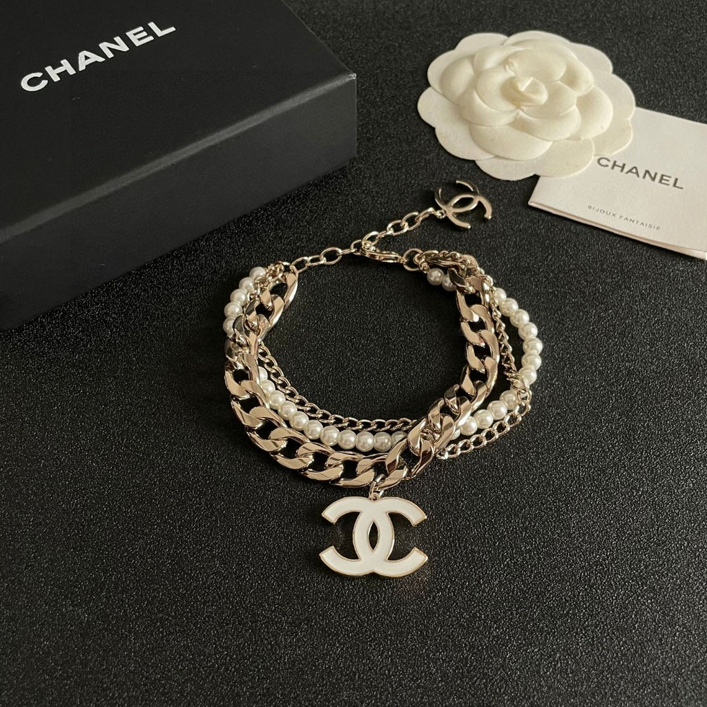 Double-C Emblem Bracelet in Polished Metal-Tone – Design 006 front product view
