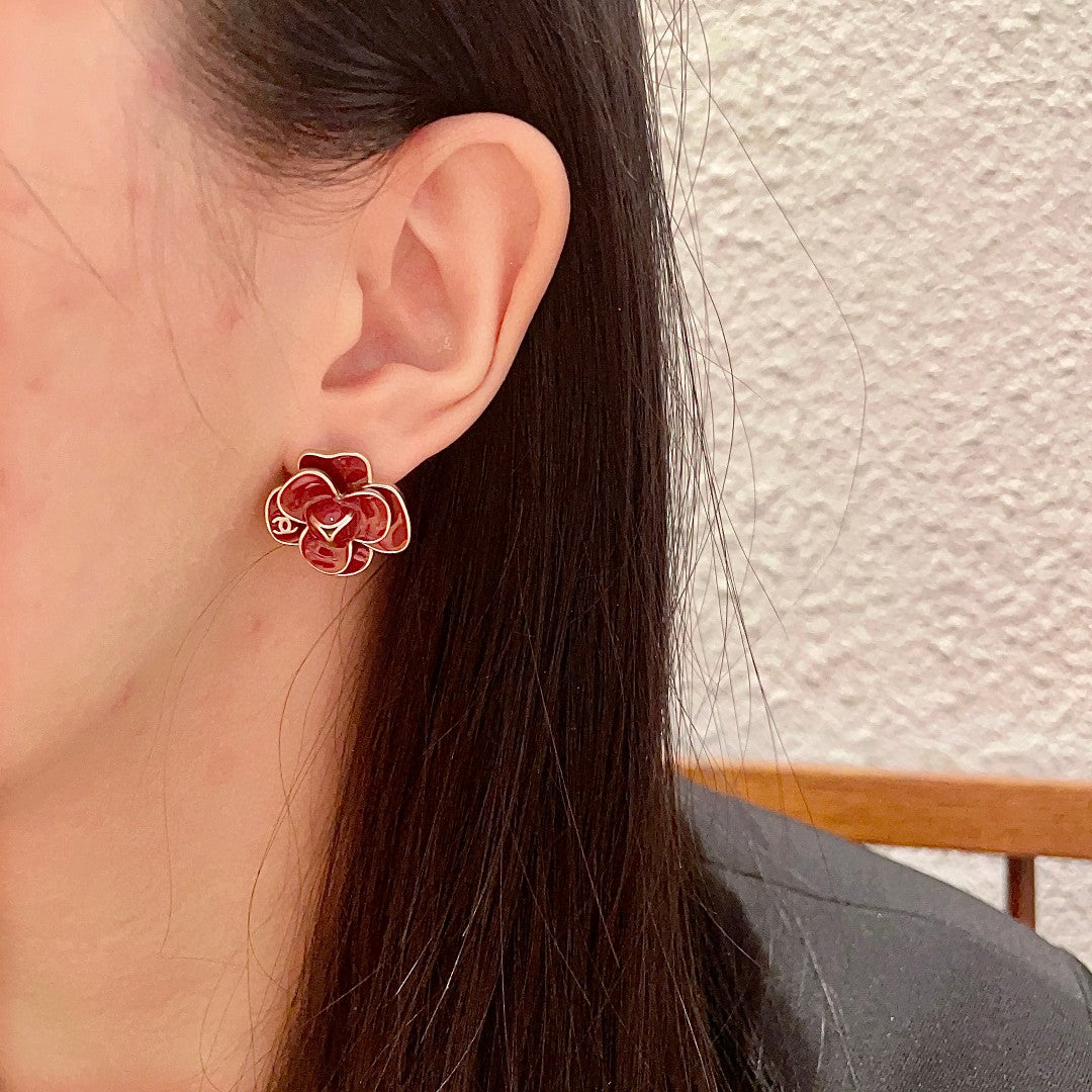 Camellia Stud Earrings in Polished Metal-Tone – Camellia Detail – Design 039 detail view