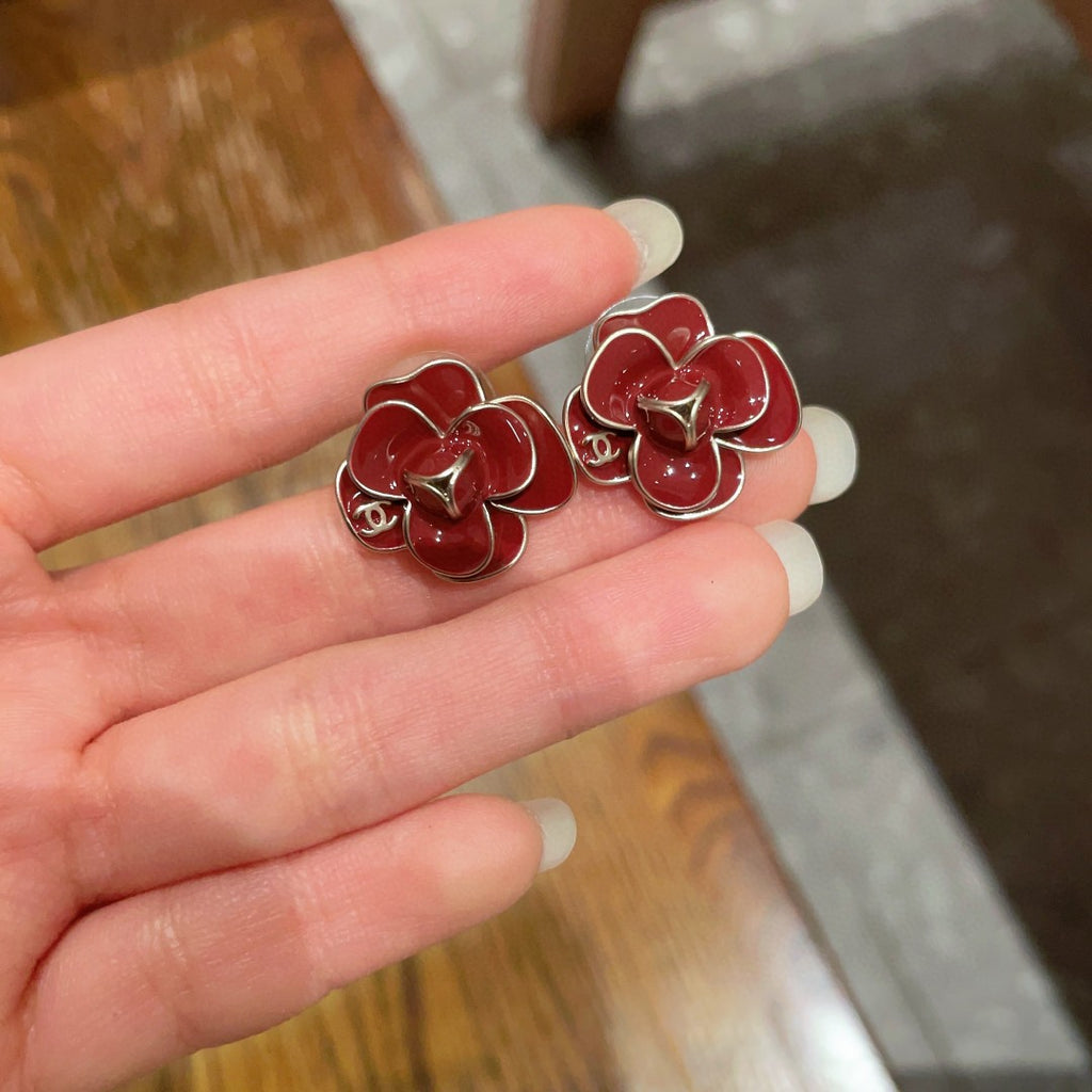 Camellia Stud Earrings in Polished Metal-Tone – Camellia Detail – Design 039 side detail