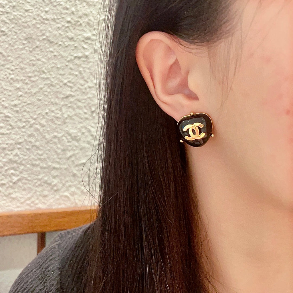 Double-C Emblem Pearl-Detail Stud Earrings – Pearl Detail – Design 009 detail view