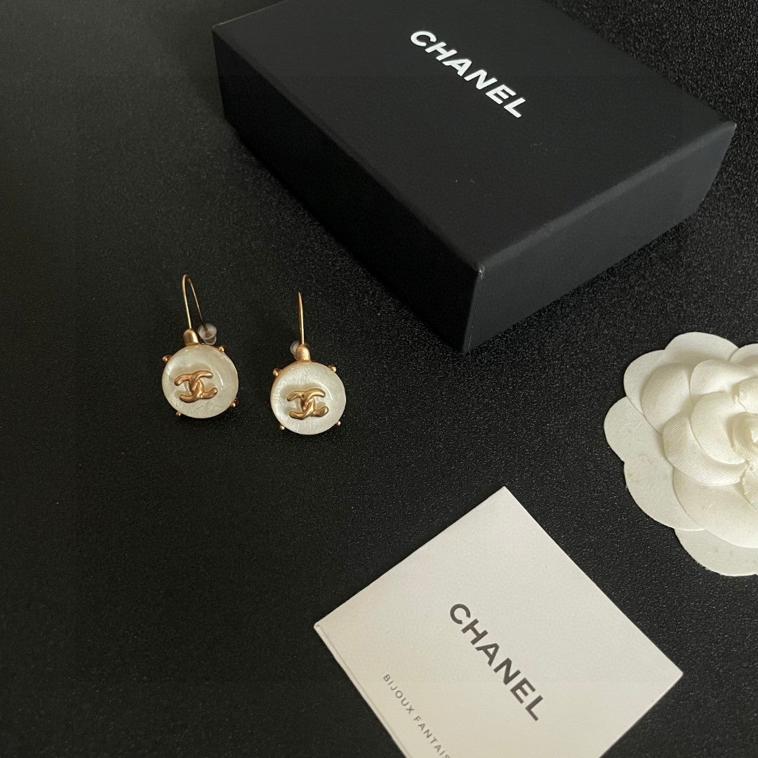 Double-C Emblem Statement Earrings in Polished Metal-Tone – Design 026 close-up detail