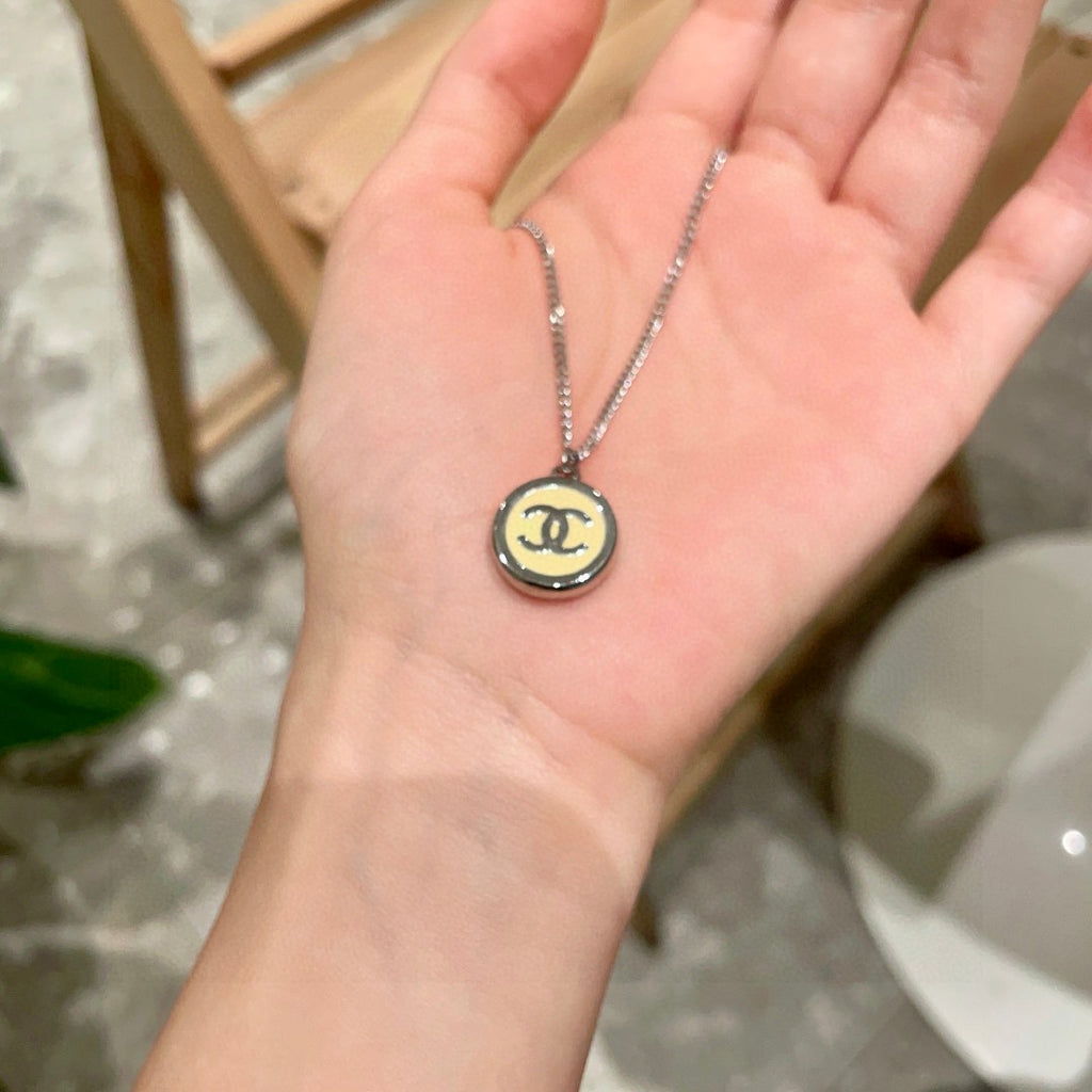 Double-C Emblem Pendant Necklace in Polished Metal-Tone – Design 019 side detail