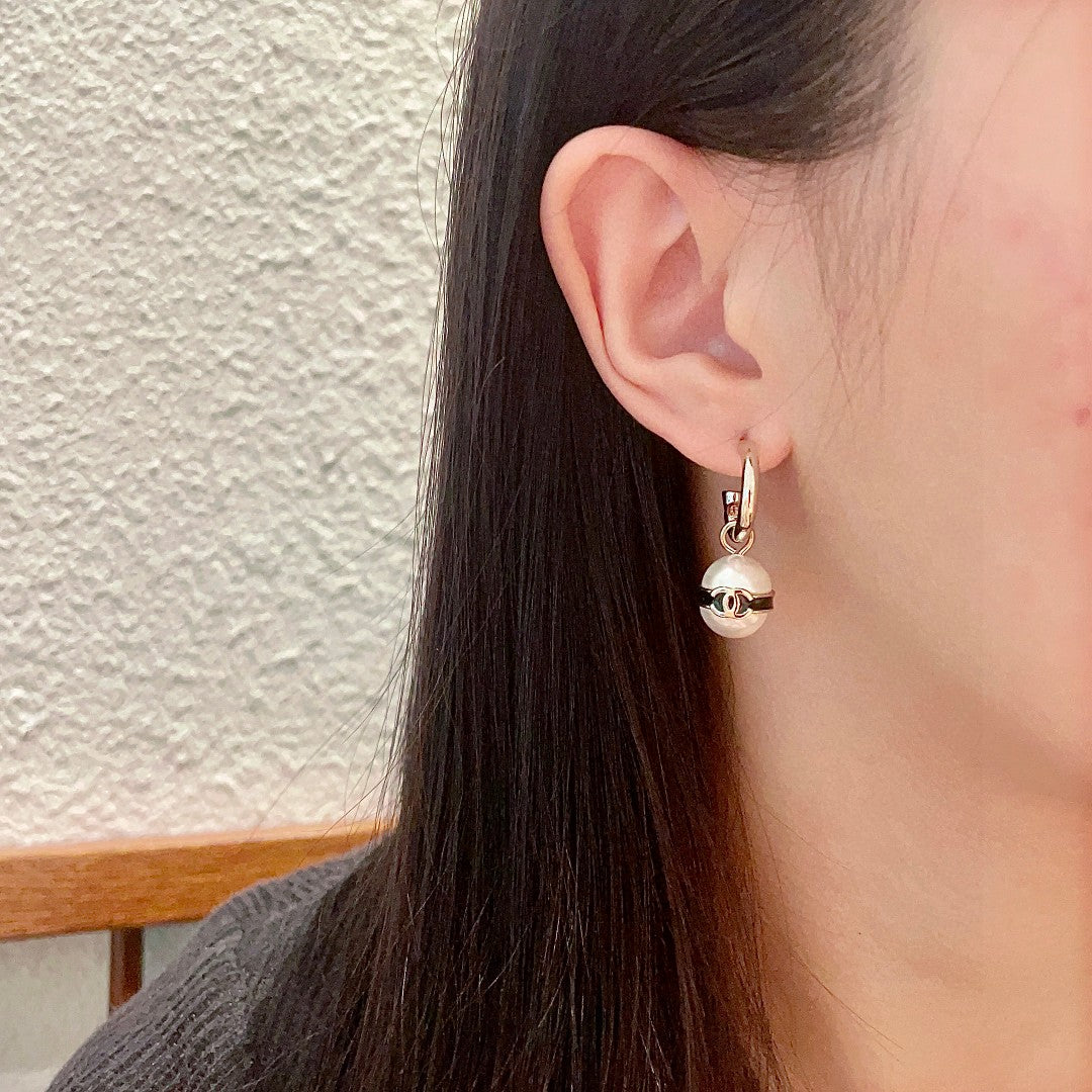 Double-C Emblem Pearl-Detail Statement Earrings – Pearl Detail – Design 010 detail view