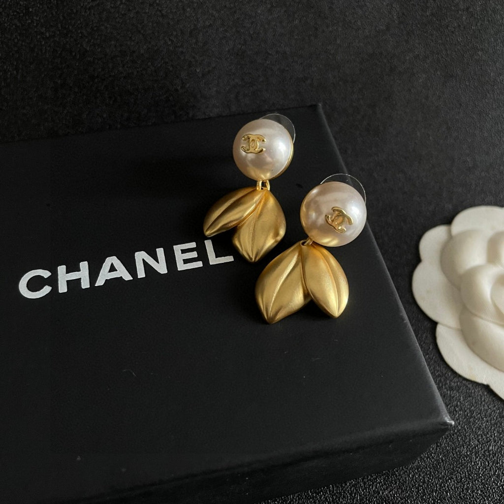Double-C Emblem Statement Earrings in Polished Metal-Tone – Design 016 detail view