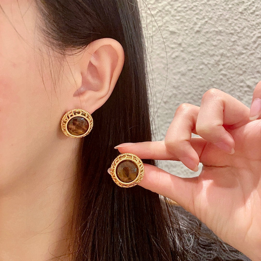 Double-C Emblem Stud Earrings in Polished Metal-Tone – Design 149 main product view