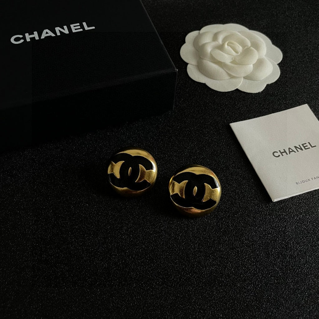 Double-C Emblem Stud Earrings in Polished Metal-Tone – Design 147 styled product view