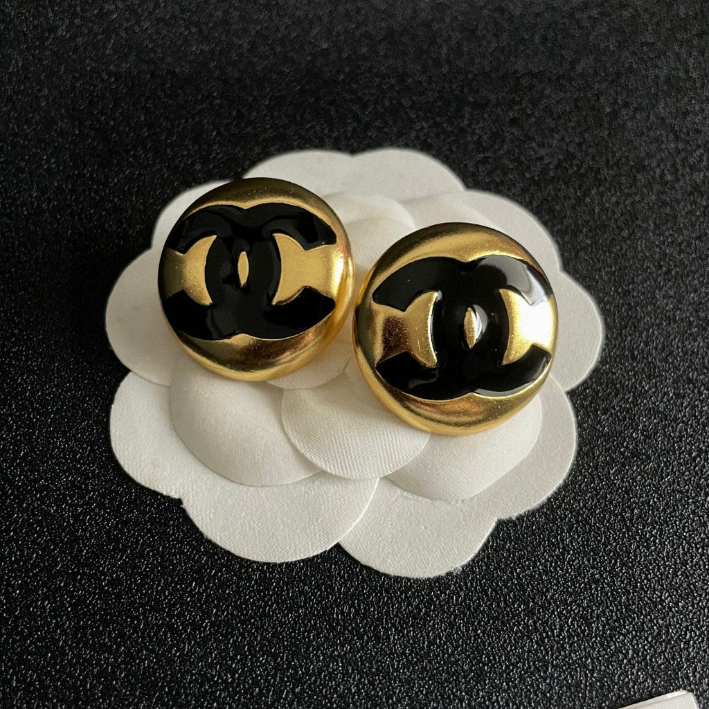 Double-C Emblem Stud Earrings in Polished Metal-Tone – Design 147 front product view