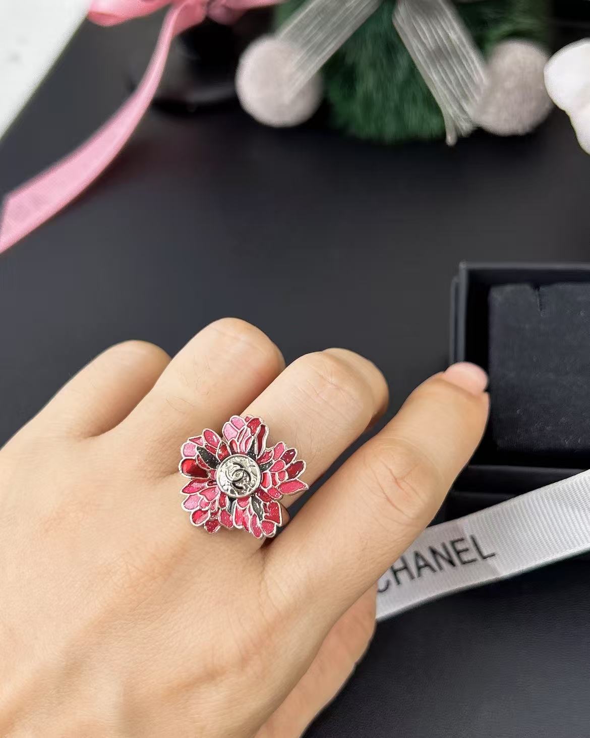 Floral Statement Ring in Polished Metal-Tone front product view